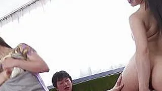 Die japanische Hausfrau Maria Ono und Yui Kyouno hatten Gruppensex&comma;unzensiert&period;
