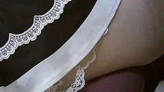 Японская жена-изменница занимается сексом в ванной.